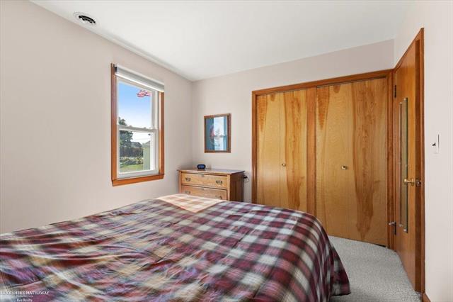 Builiding view thirty three for 7811 Alexandria, Fair Haven, MI. 48023