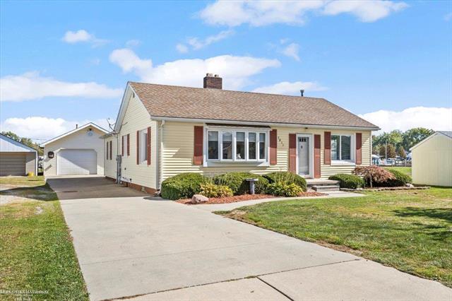 Builiding view three for 7811 Alexandria, Fair Haven, MI. 48023