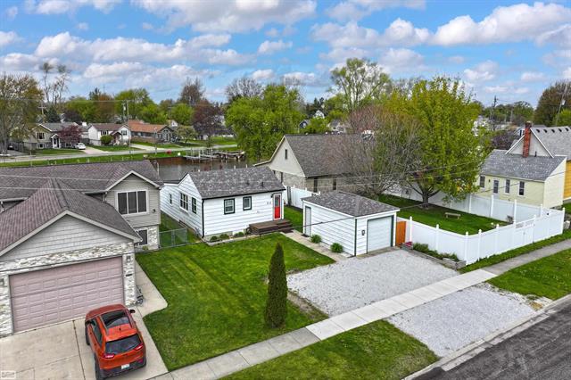 Builiding view fifteen for 342 S Mary, Marine City, MI. 48039