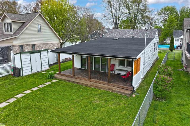 Builiding view forty for 342 S Mary, Marine City, MI. 48039