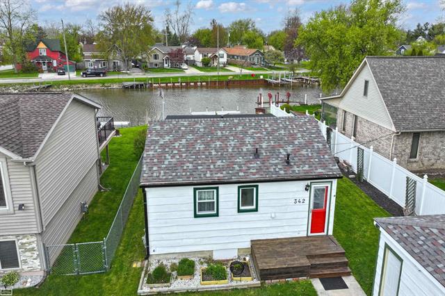 Builiding view thirteen for 342 S Mary, Marine City, MI. 48039