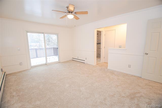 Builiding view twenty two for 21875 Beech, Southfield, MI. 48033