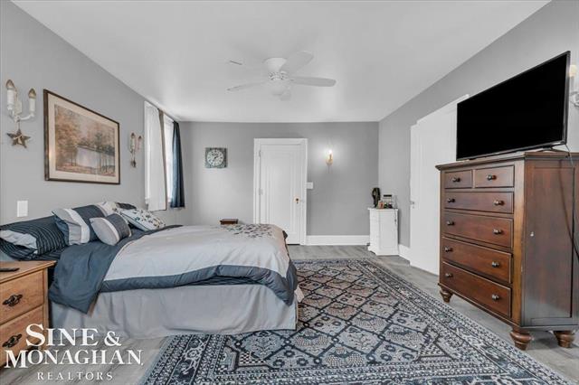 Builiding view twenty eight for 6124 River, East China, MI. 48054