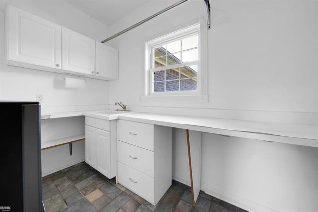 Builiding view thirty three for 7791 Arnold, Fair Haven, MI. 48023