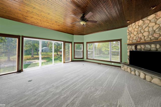 Builiding view twenty nine for 7791 Arnold, Fair Haven, MI. 48023