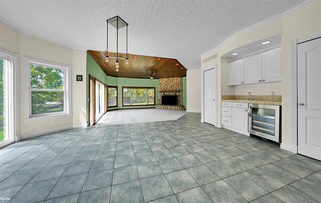 Builiding view twenty one for 7791 Arnold, Fair Haven, MI. 48023