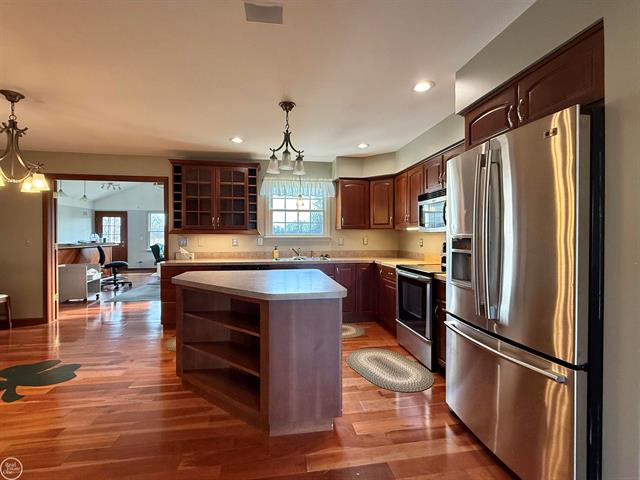 Builiding view fifteen for 6301 Meldrum, Fair Haven, MI. 48023