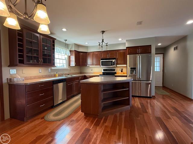 Builiding view twelve for 6301 Meldrum, Fair Haven, MI. 48023