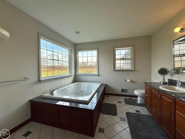 Builiding view twenty five for 6301 Meldrum, Fair Haven, MI. 48023