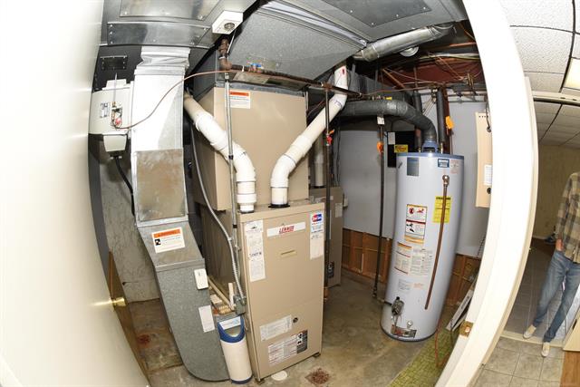 Builiding view sixty four for 4243 River, East China, MI. 48054