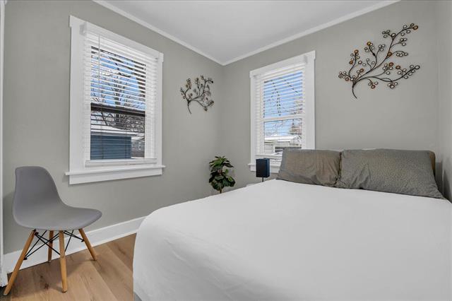 Builiding view fourteen for 382 W Hayes, Hazel Park, MI. 48030