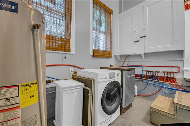 Builiding view sixteen for 382 W Hayes, Hazel Park, MI. 48030