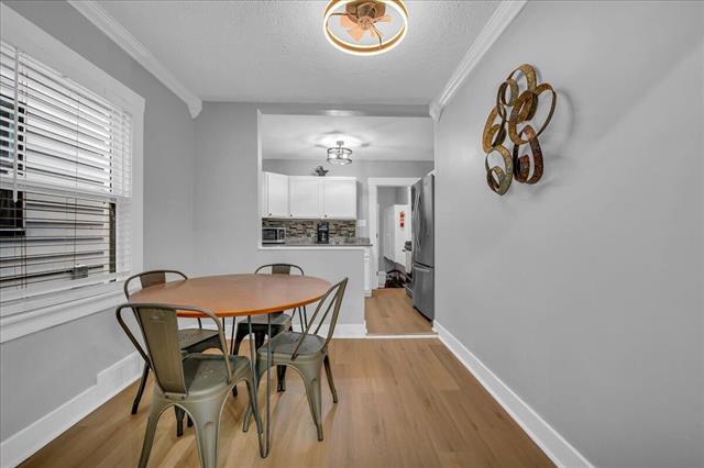 Builiding view ten for 382 W Hayes, Hazel Park, MI. 48030