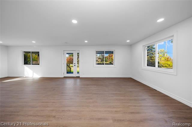 Builiding view eighteen for 7359 Clair Hwy, East China, MI. 48054