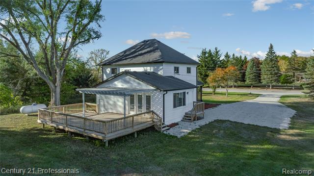 Builiding view five for 7359 Clair Hwy, East China, MI. 48054