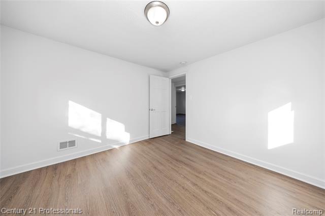 Builiding view forty for 7359 Clair Hwy, East China, MI. 48054