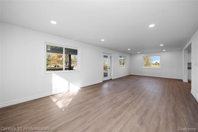 Builiding view sixteen for 7359 Clair Hwy, East China, MI. 48054