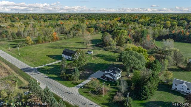 Builiding view sixty nine for 7359 Clair Hwy, East China, MI. 48054