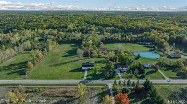 Builiding view sixty seven for 7359 Clair Hwy, East China, MI. 48054