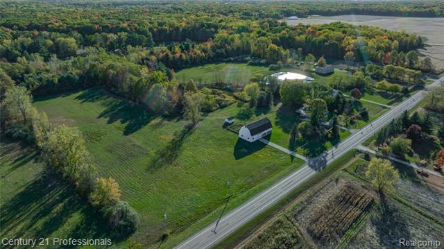 Builiding view sixty six for 7359 Clair Hwy, East China, MI. 48054