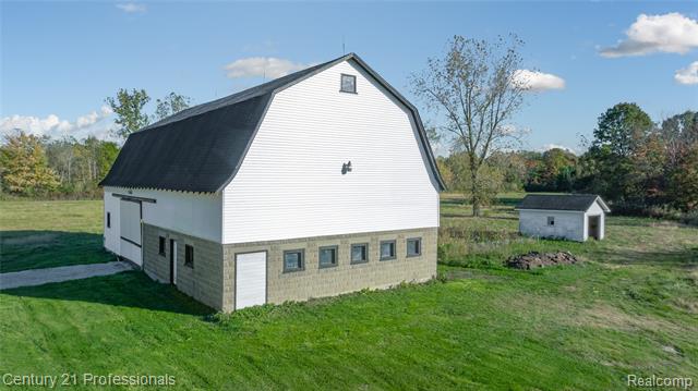 Builiding view sixty two for 7359 Clair Hwy, East China, MI. 48054