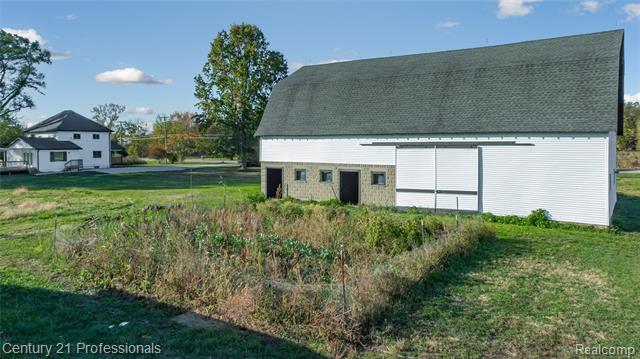 Builiding view sixty for 7359 Clair Hwy, East China, MI. 48054