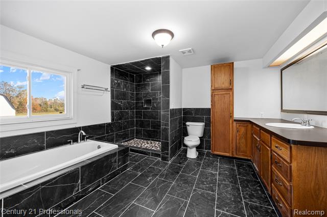 Builiding view thirty six for 7359 Clair Hwy, East China, MI. 48054