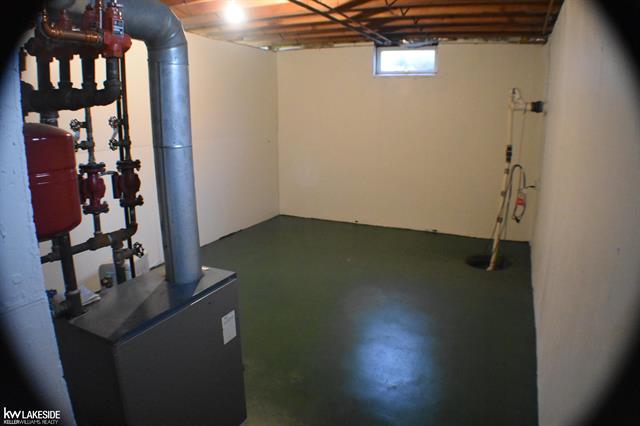 Builiding view thirty three for 3405 Hemlock, East China, MI. 48054