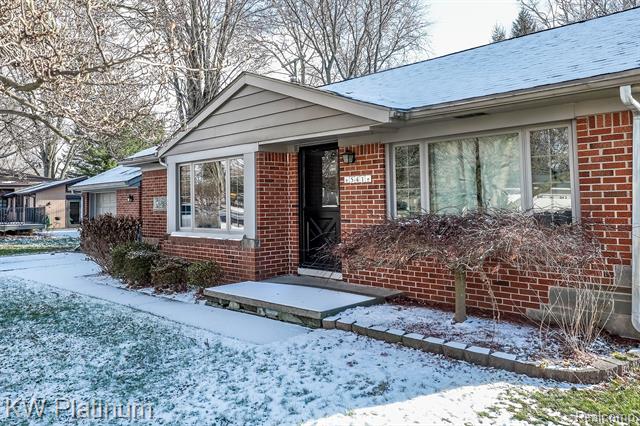 Builiding view one for 541 Cloverlawn, East China, MI. 48054