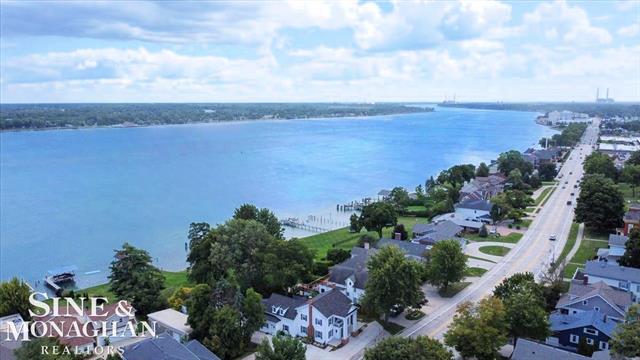 Builiding view forty six for 669 N Riverside, Saint Clair, MI. 48079