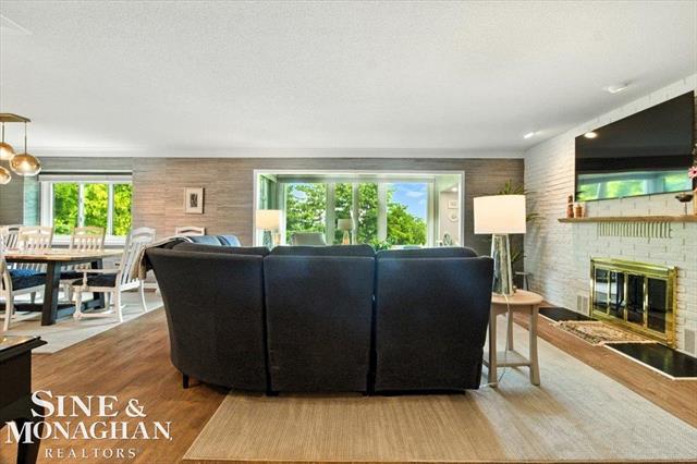 Builiding view seven for 669 N Riverside, Saint Clair, MI. 48079