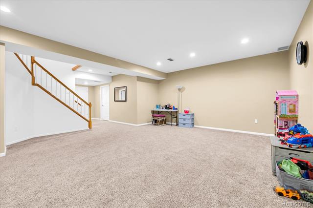 Builiding view thirty one for 2376 Joseph Tamron, Saint Clair, MI. 48079