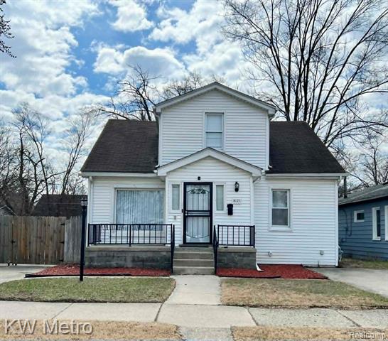 front view for 8121 Cloverdale Ave, Ferndale, Mi. 48220