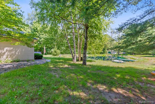 Builiding view forty one for 680 S Bartlett, Saint Clair, MI. 48079