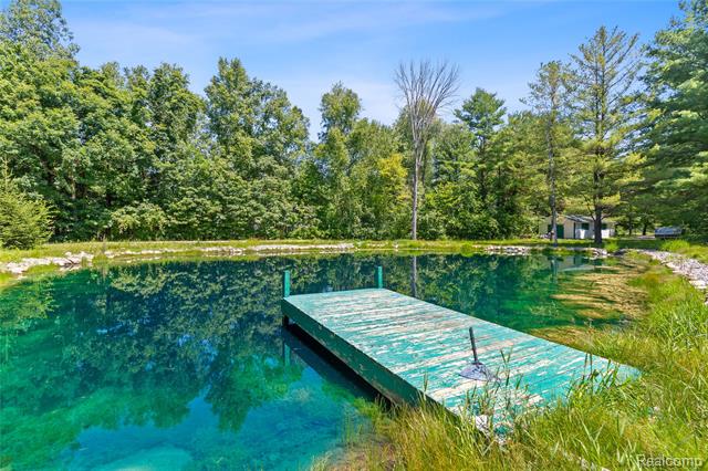 Builiding view forty three for 680 S Bartlett, Saint Clair, MI. 48079