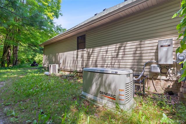 Builiding view forty for 680 S Bartlett, Saint Clair, MI. 48079