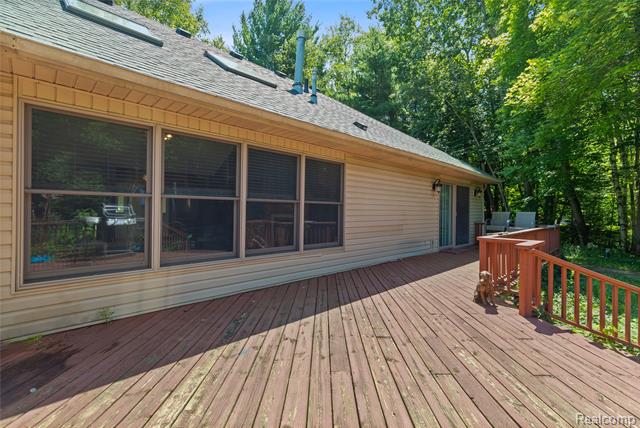 Builiding view thirty four for 680 S Bartlett, Saint Clair, MI. 48079