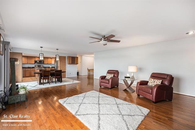 Builiding view nine for 2516 River, Marysville, MI. 48040