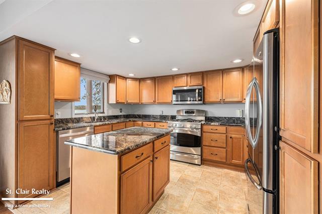 Builiding view twelve for 2516 River, Marysville, MI. 48040