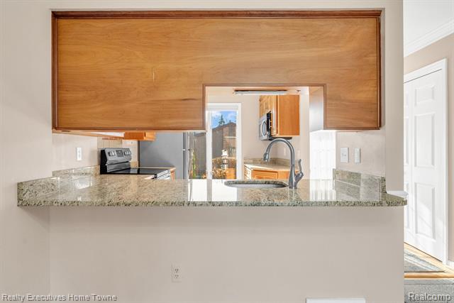 Builiding view fourteen for 2500 River, Marysville, MI. 48040