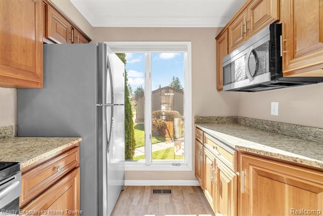 Builiding view seventeen for 2500 River, Marysville, MI. 48040