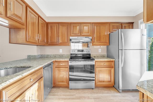 Builiding view sixteen for 2500 River, Marysville, MI. 48040