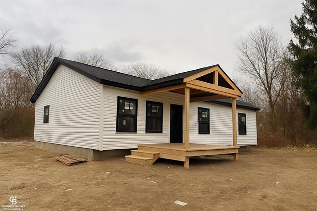 Builiding view thirteen for 385 Mayer, Saint Clair, MI. 48079