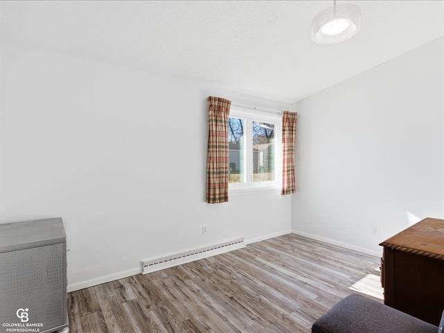 Builiding view eighteen for 2226 River, Marysville, MI. 48040