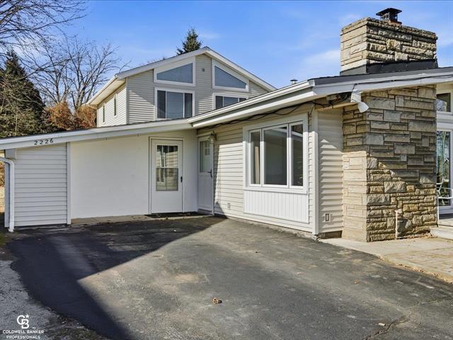 Builiding view four for 2226 River, Marysville, MI. 48040