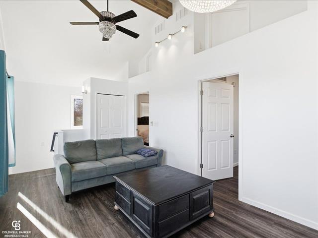 Builiding view twenty three for 2226 River, Marysville, MI. 48040