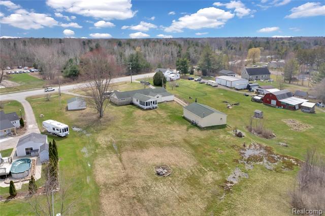 Builiding view forty two for 5428 Gratiot, Saint Clair, MI. 48079