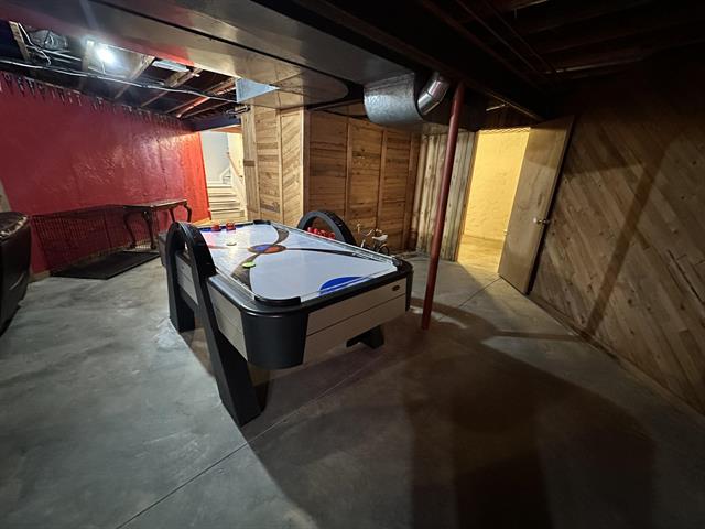 Builiding view forty one for 920 Covington, Marysville, MI. 48040