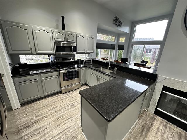 Builiding view seventeen for 920 Covington, Marysville, MI. 48040