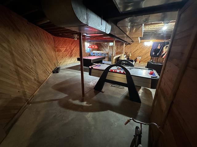 Builiding view thirty nine for 920 Covington, Marysville, MI. 48040